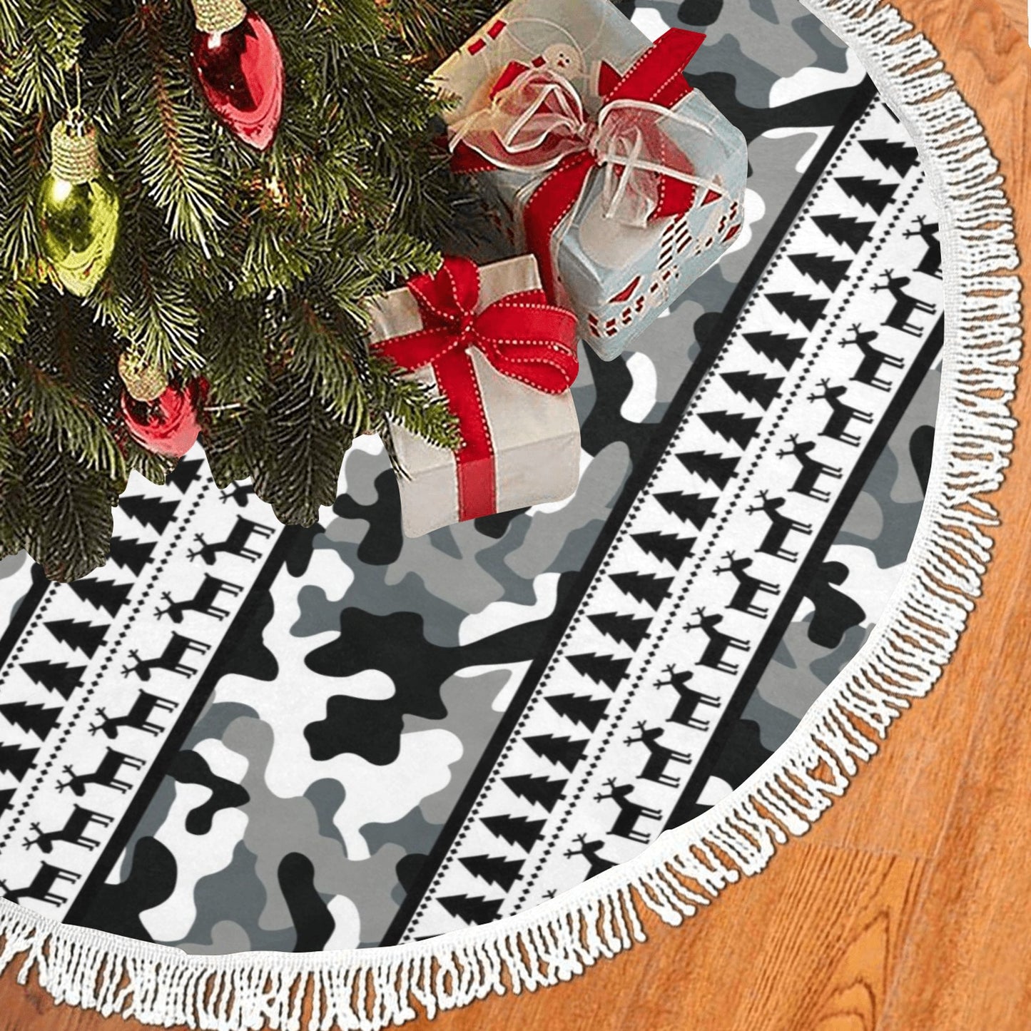 RR Christmas Thick Fringe Christmas Tree Skirt 48"x48" - Camo