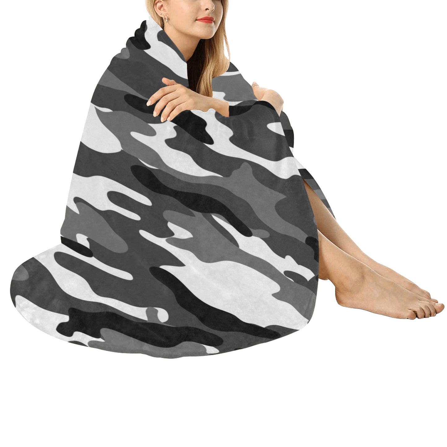 Giant Circular Ultra-Soft Micro Fleece Blanket 60"